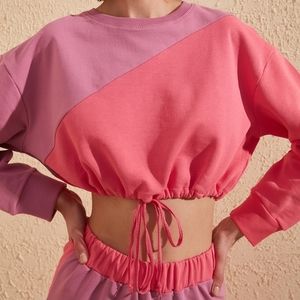 🆕 Block crop orme sweatshirt